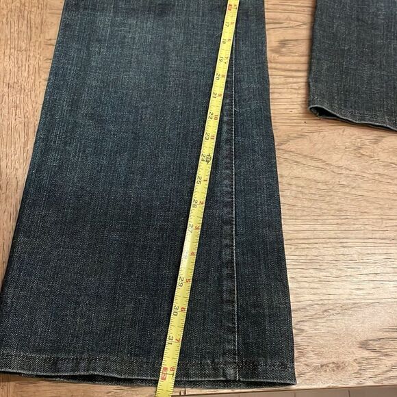ZENIM STRETCH CLASSIC JEANS. NEW WITH TAGS. - Picture 4 of 12